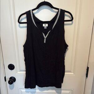 Black Sleeveless Top